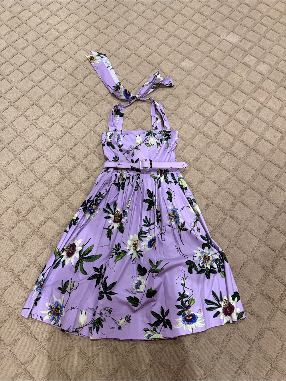 Oscar de la Renta Lilac Floral Halter Belted Dress. BNWT. Size 12.